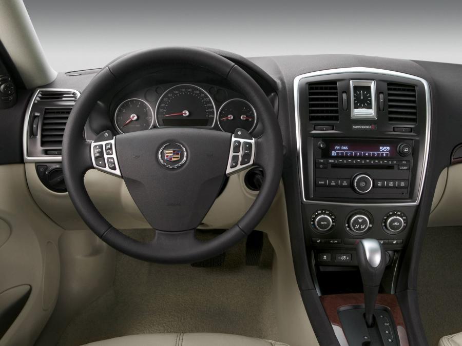  Cadillac BLS 2005 года  (фото 8 из 37)